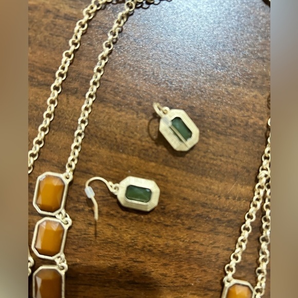 Rectangular Stone Necklace - Picture 5 of 7